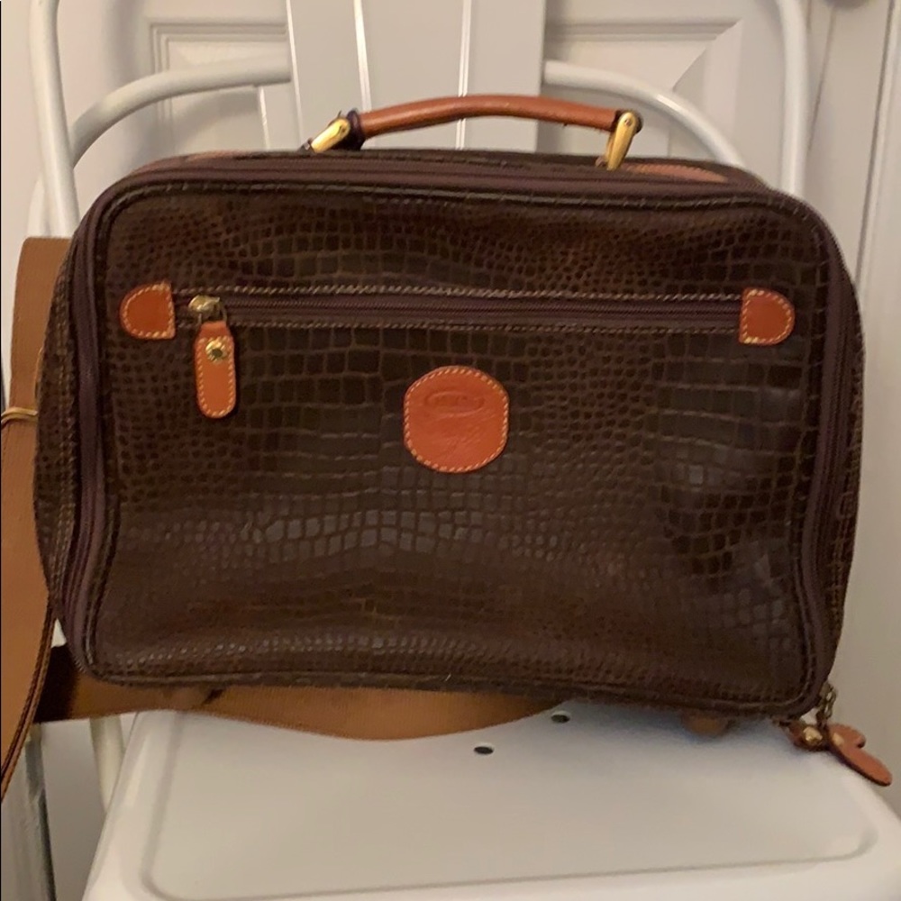 Bric’s Travel Purse